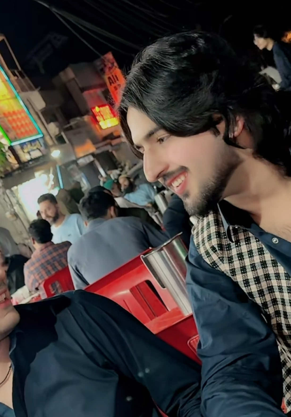 @اسد _څارګر
