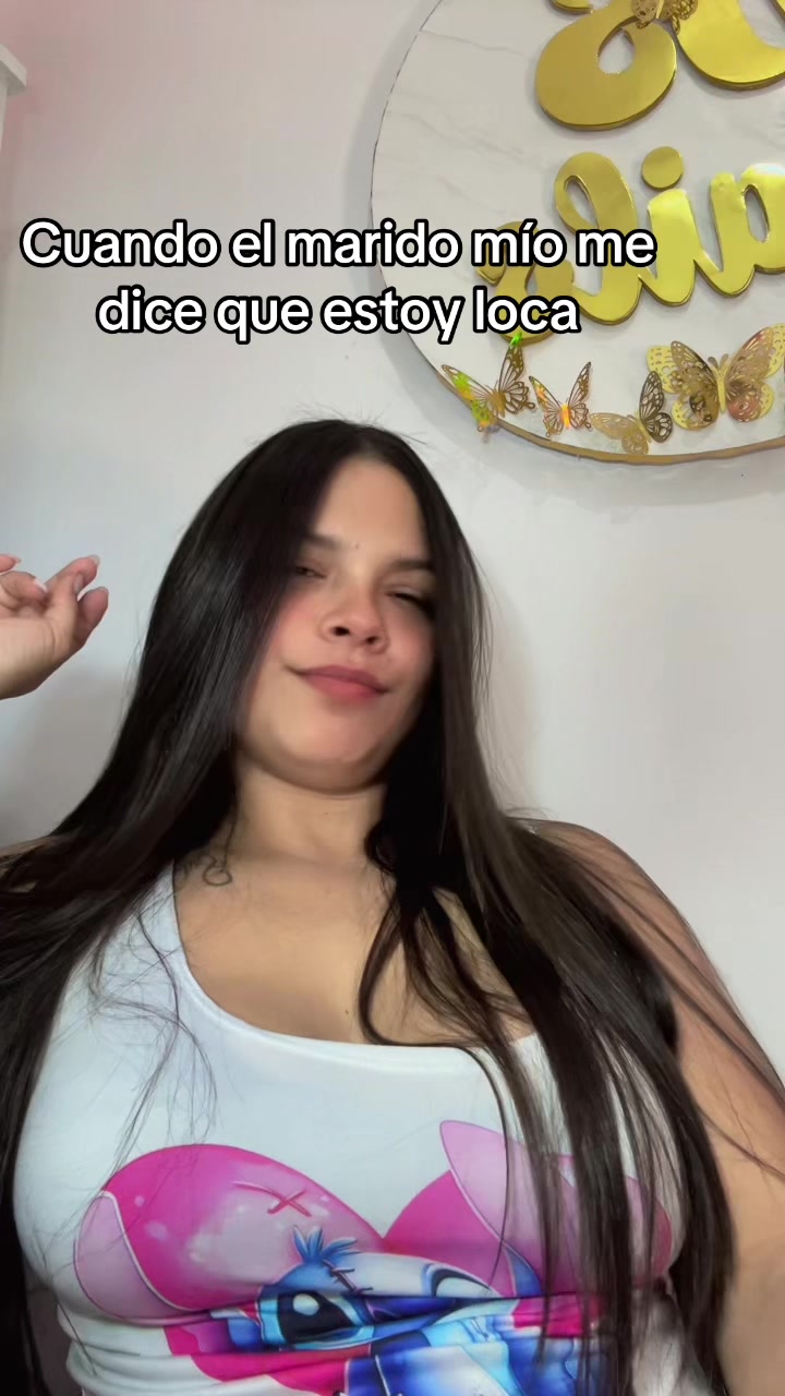 @Daniela Salas💕