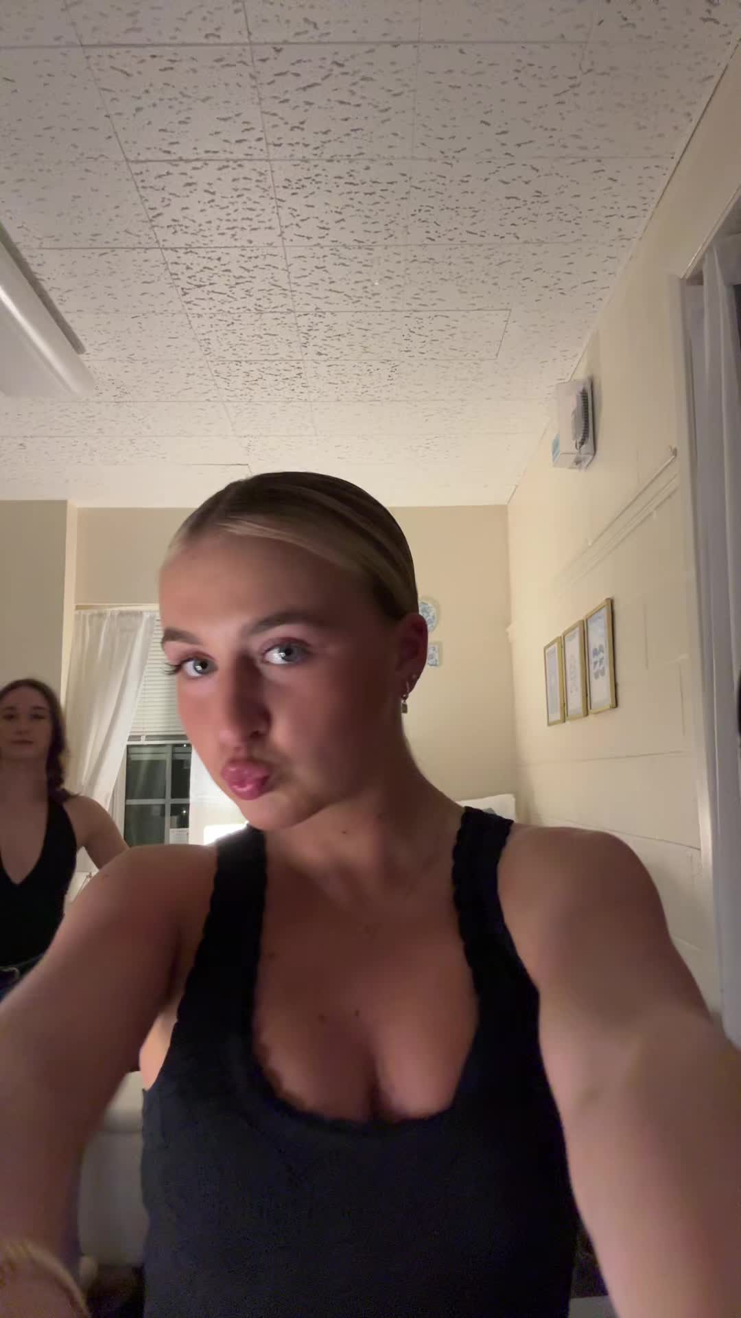 @lauren😇