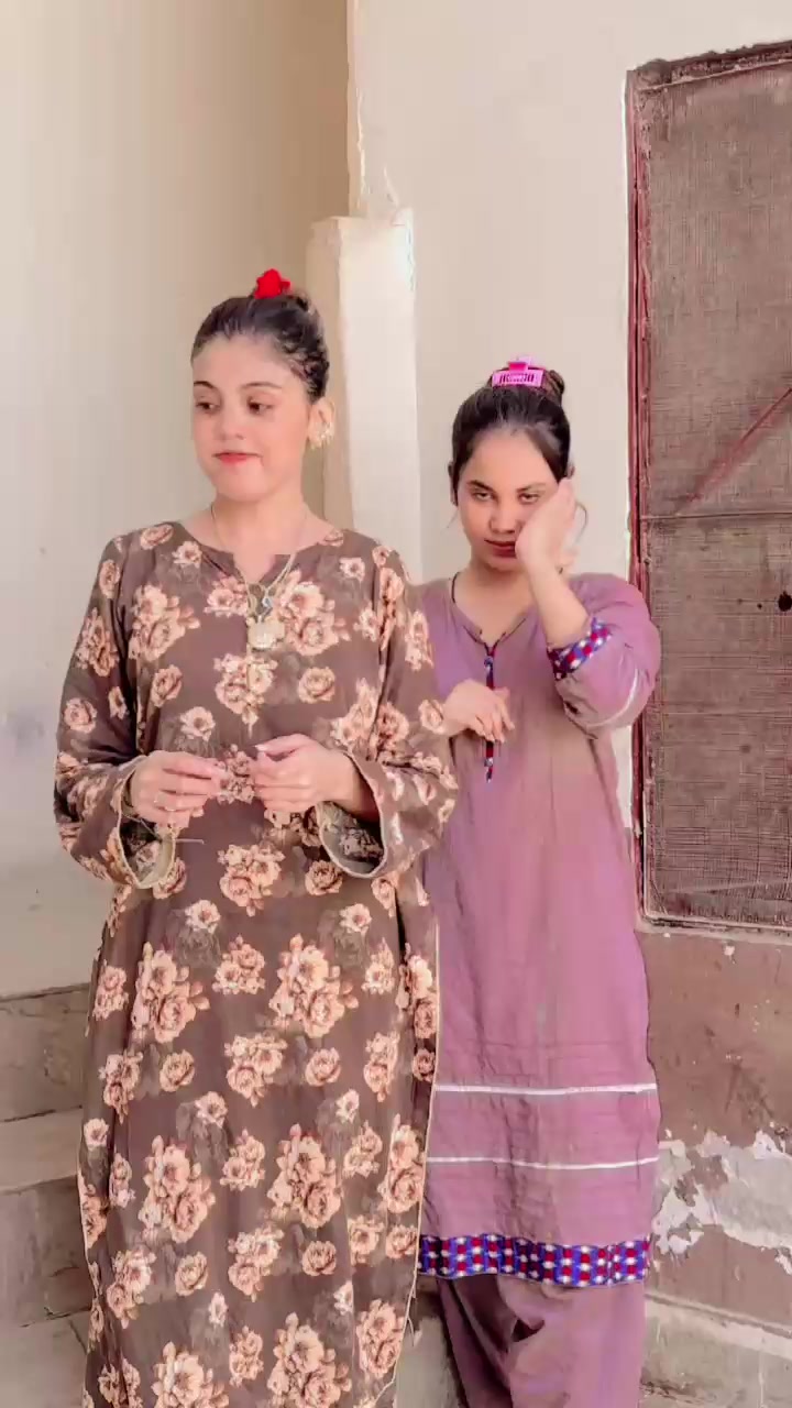 @Anayakhan