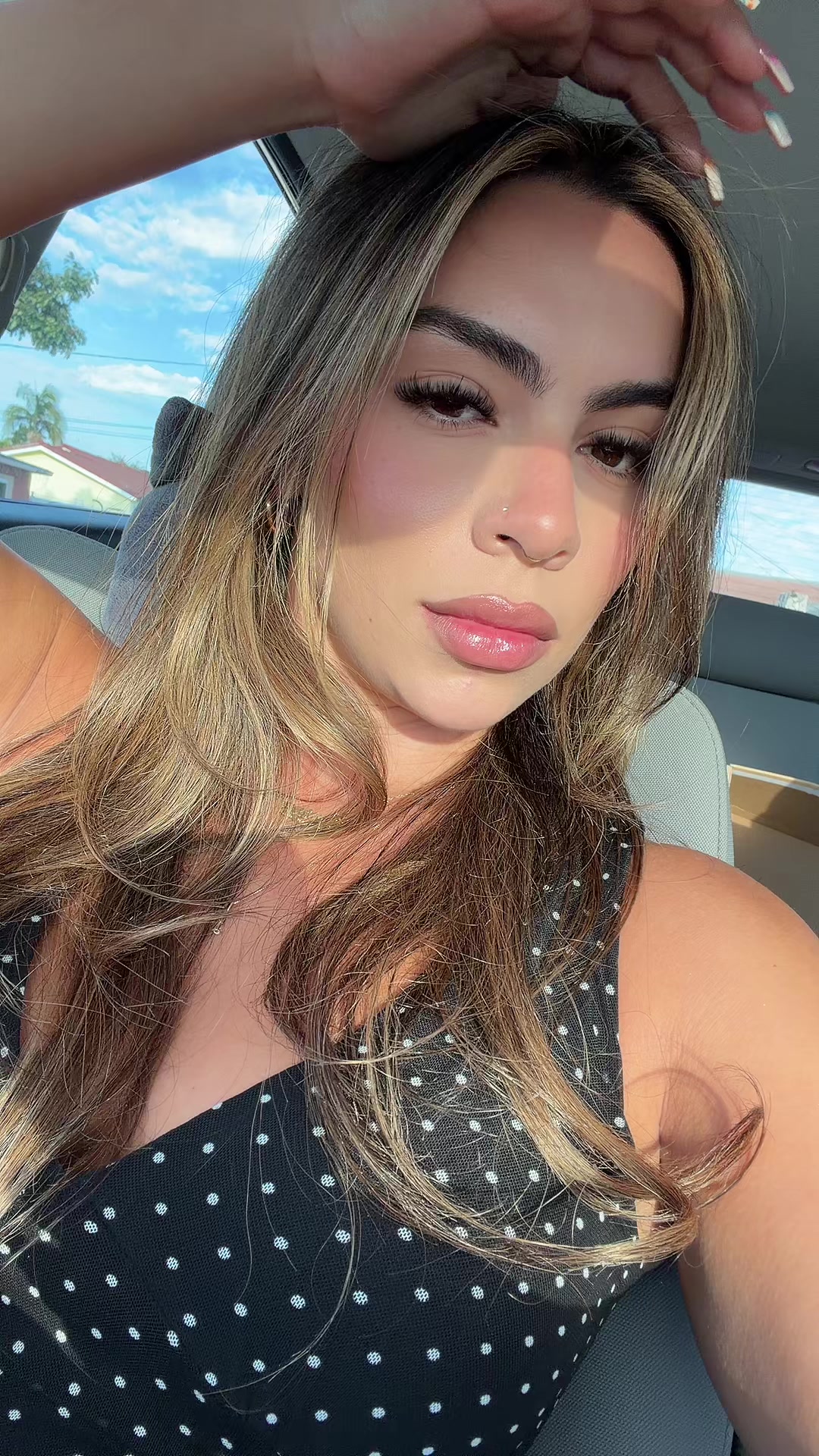 @laurynsophia