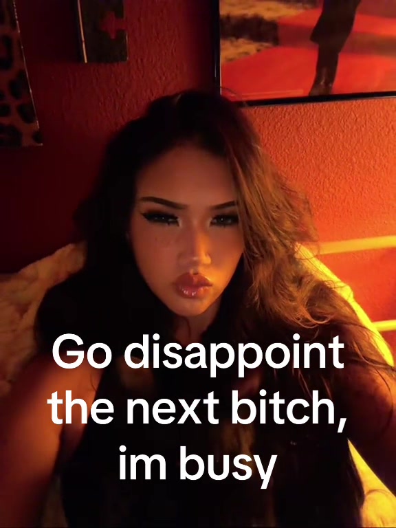 @imnot.lola