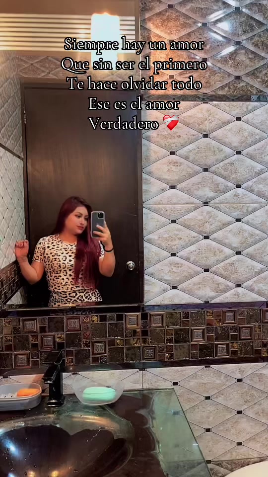 @KARINA 🩷✨🇵🇪