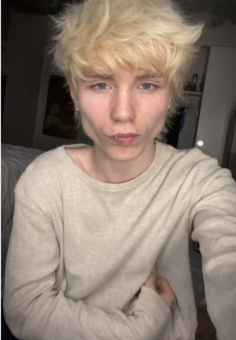 @𝒜𝓁ℯ𝓍𝒶𝓃𝒹ℯ𝓇╋━