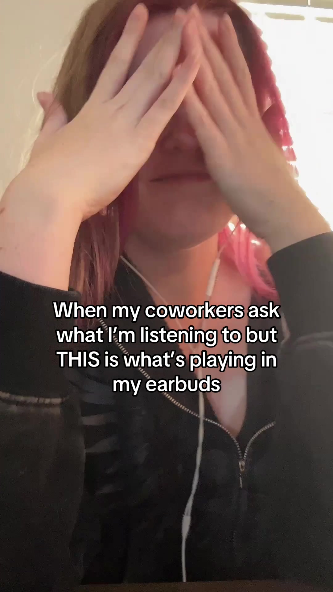 @emily • ◡•
