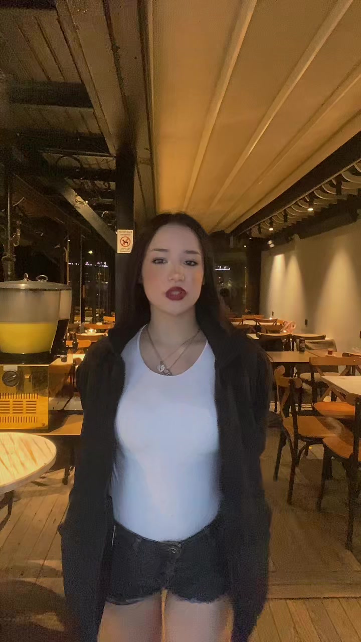 @Hira.akyollll