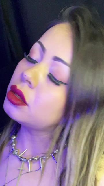 @Makeup by Alexa Eme💋