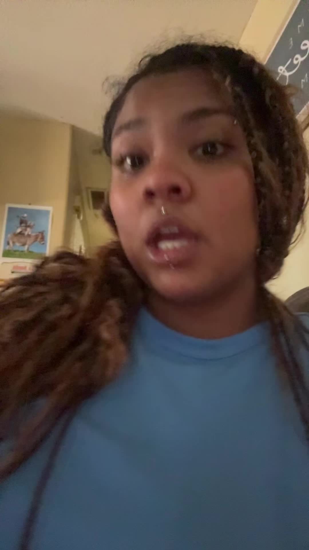 @Alo