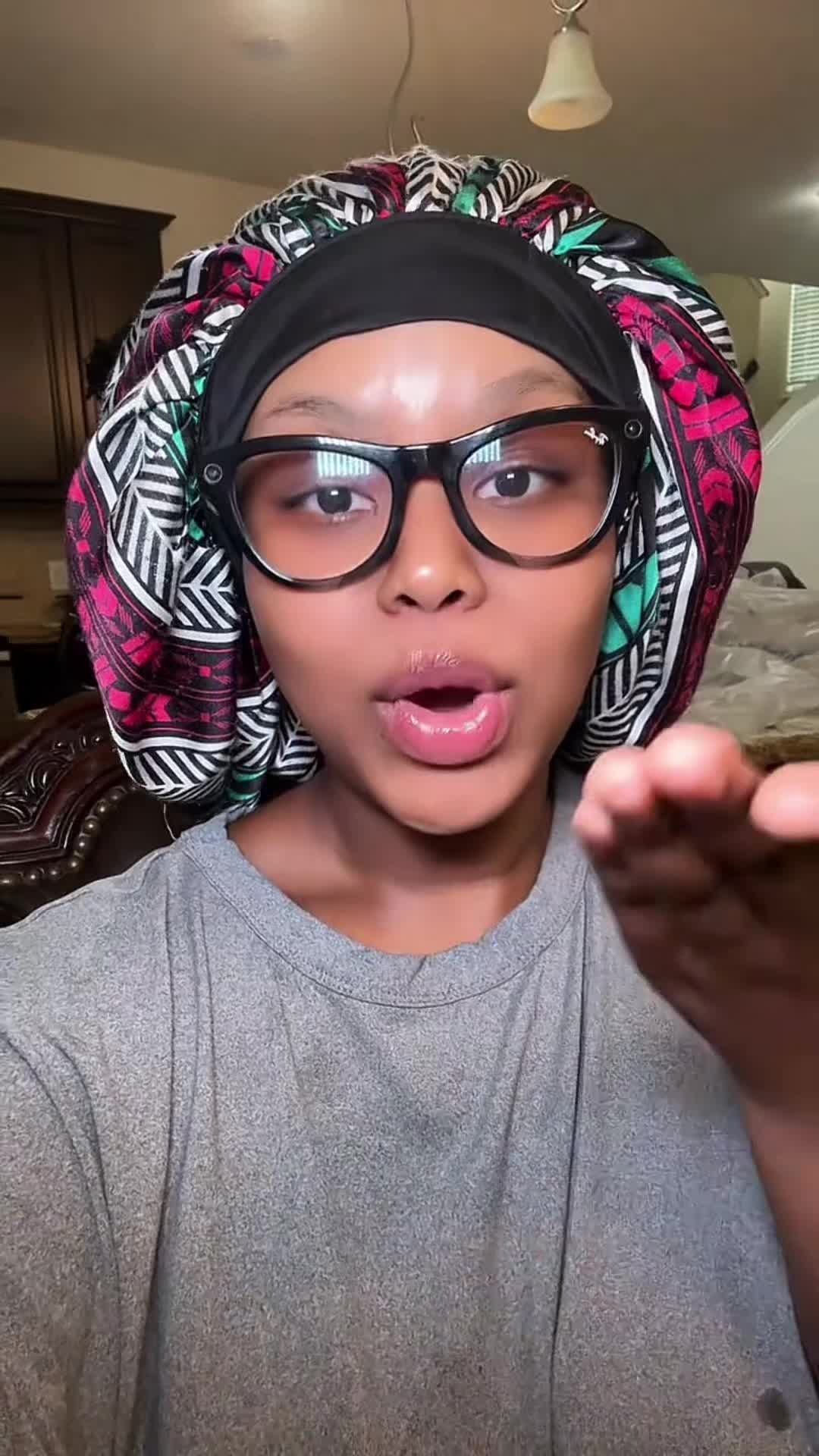 @PRAISE🧸🎀