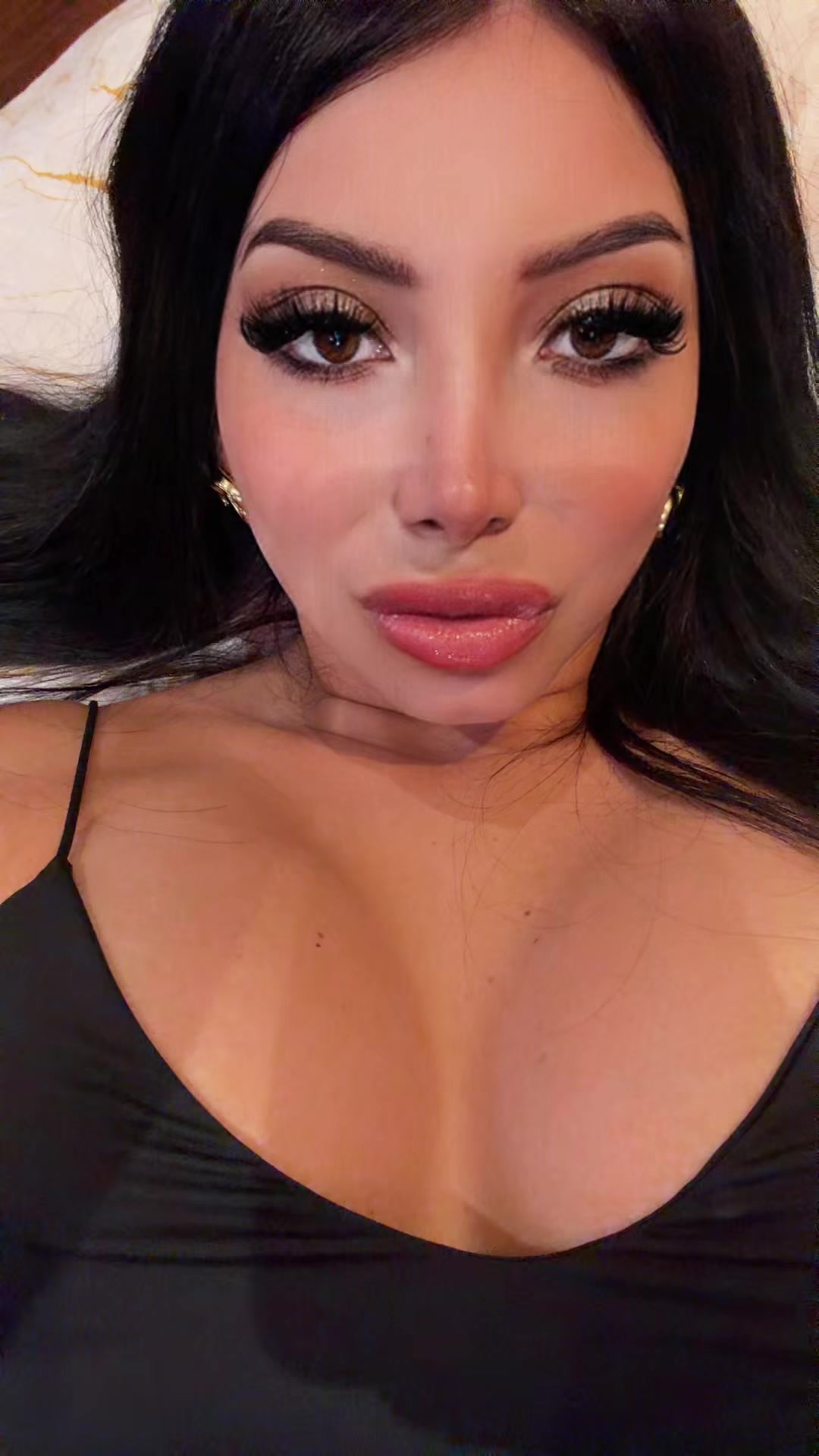 @Yuliana Valencia🌹