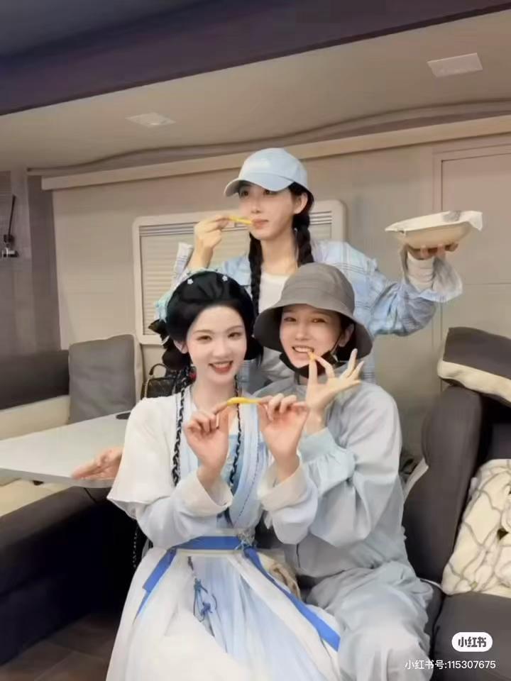 @Zhangmiaoyi💦
