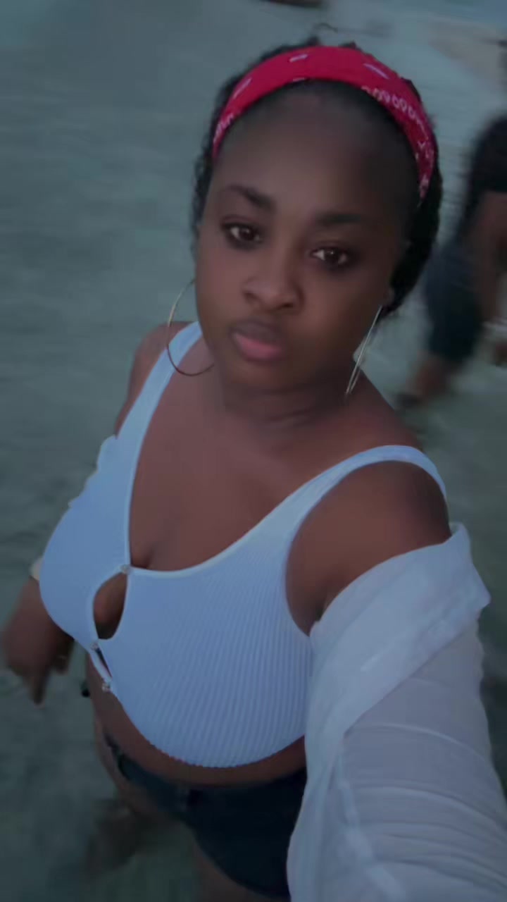 @Pakèt afè