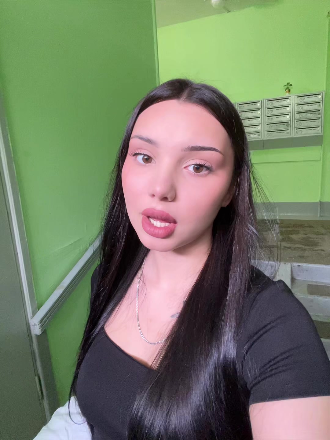 @Юлиса