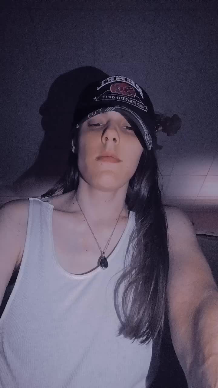 @🦋🍃💨 Victoria 🍃💨🦋