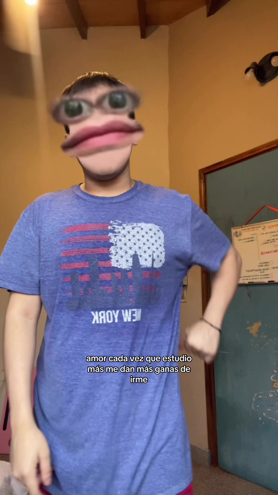 @ezeaquinos&trade;