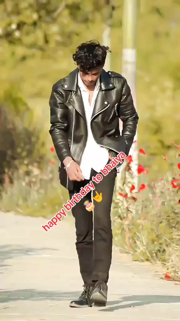 @Dhanusha 🎙️ke ✍️Star ✍️