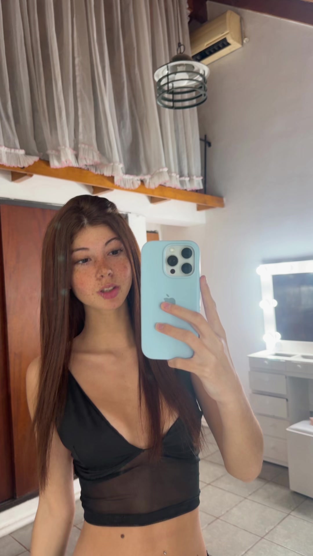 @indiaairigoyen