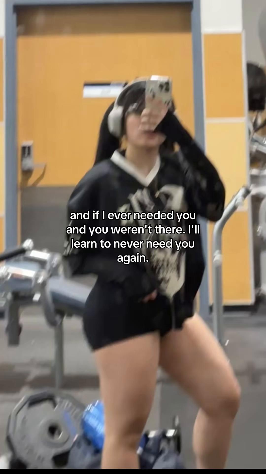 @⋆˚࿔ 𝐜𝐨𝐜𝐨 𝜗𝜚˚⋆