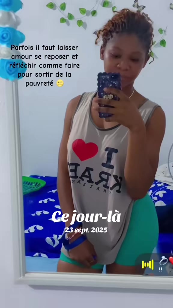 @Afi 🛍️🩵
