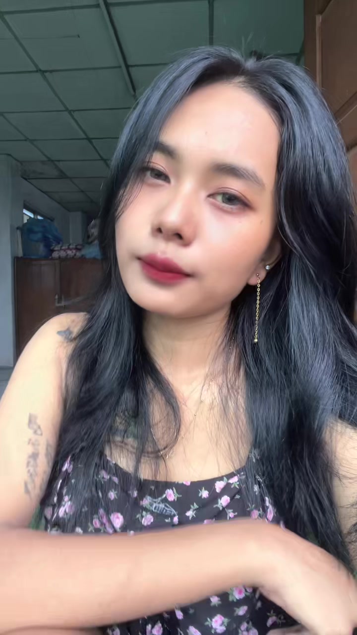 @Tin Zar Naing(Official acc)🌺