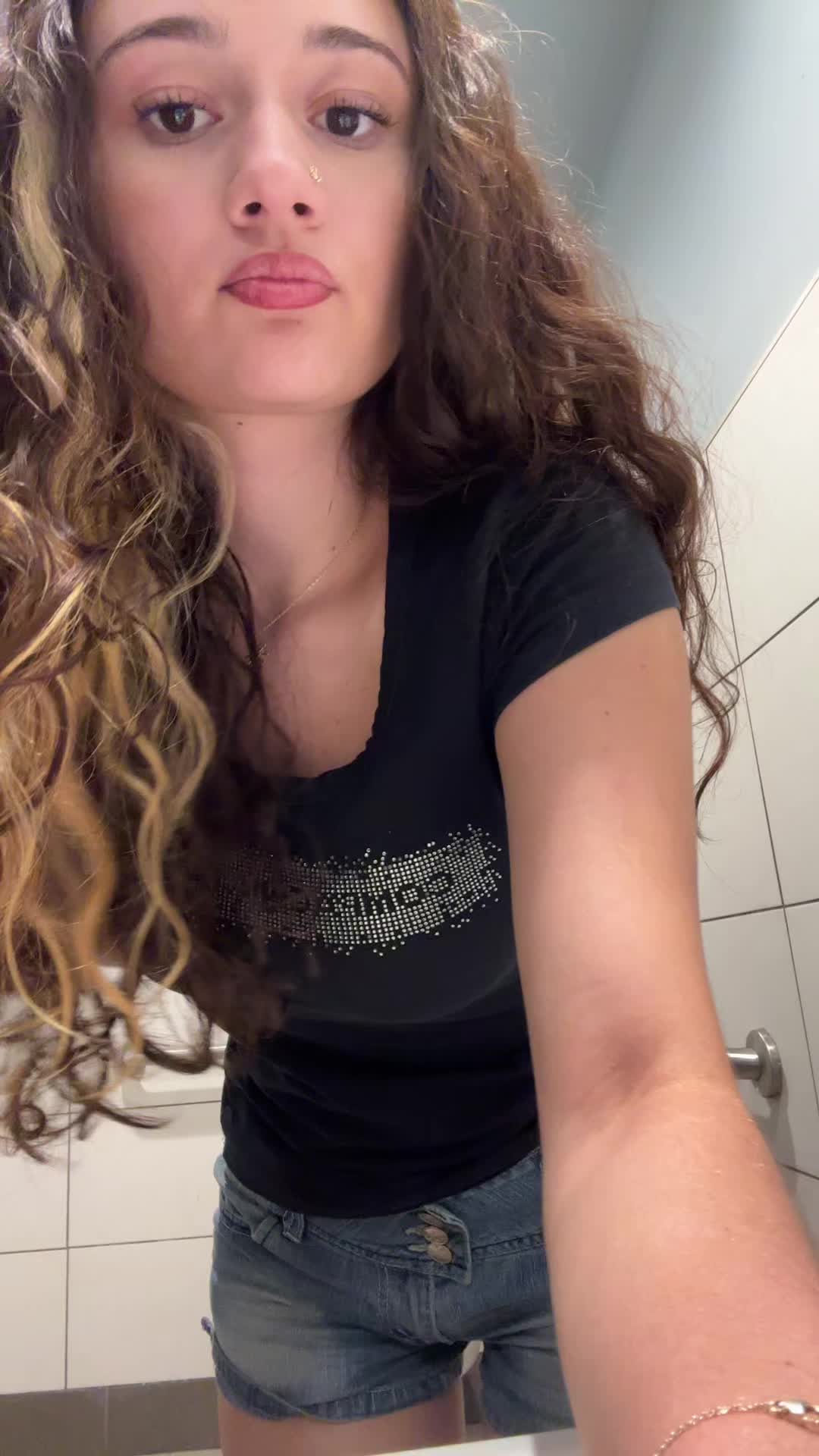 @larasdunya