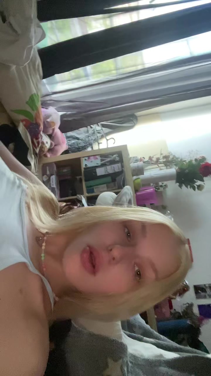 @selineee