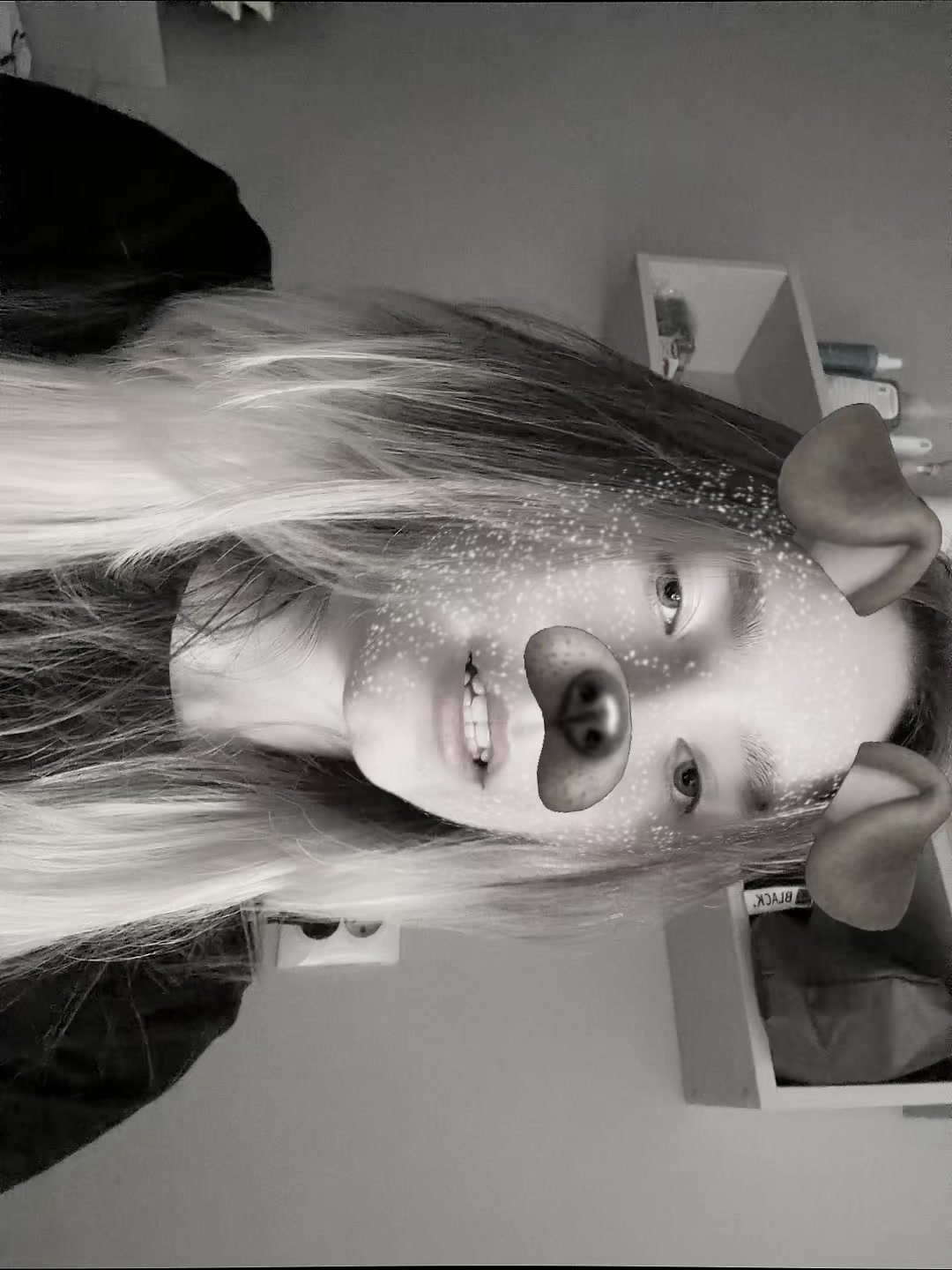 @𝐛𝐥𝐨𝐧𝐝𝐢𝐧𝐤а💸🚬