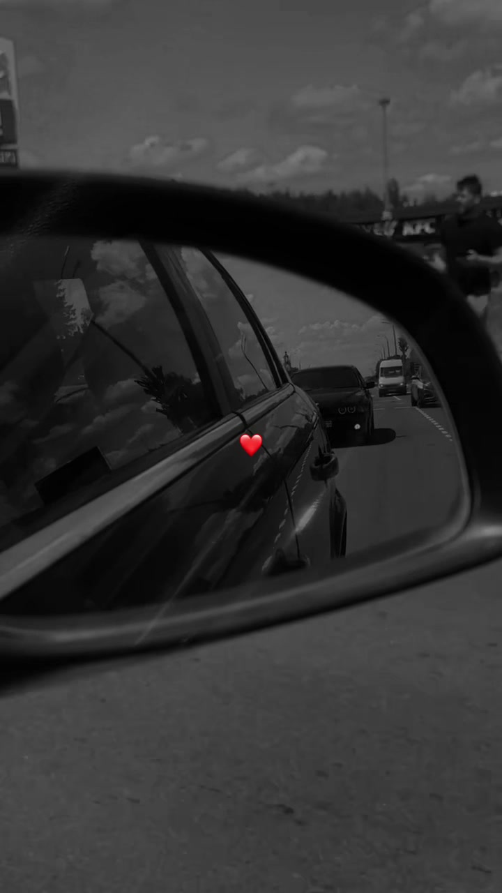 @𝓔𝓴𝓪𝓽𝓮𝓻𝓲𝓷𝓪 🖤
