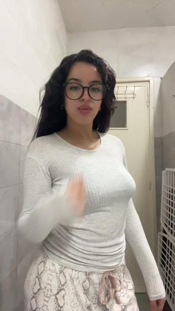 @IMANE🍒