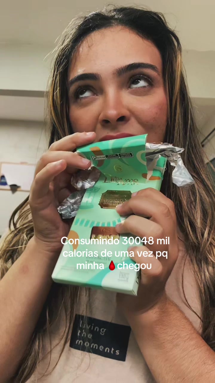 @valesca_nayane