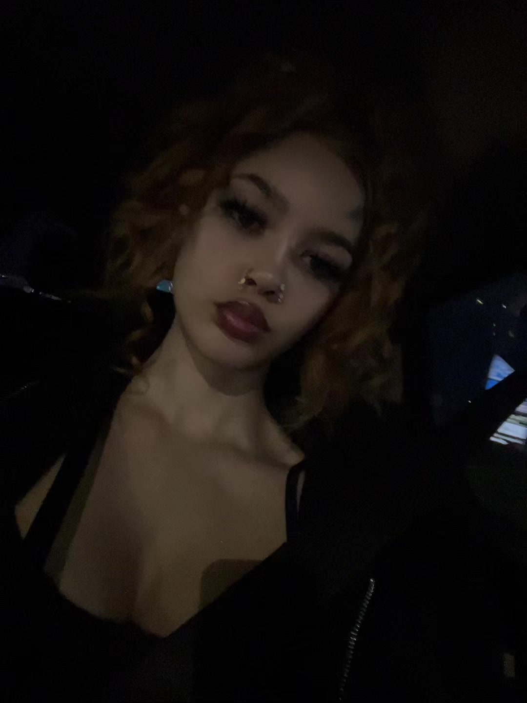 @️