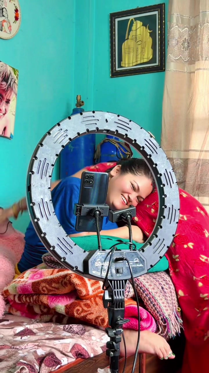 @Hira Bohara3ЁЯз┐ЁЯУ┐