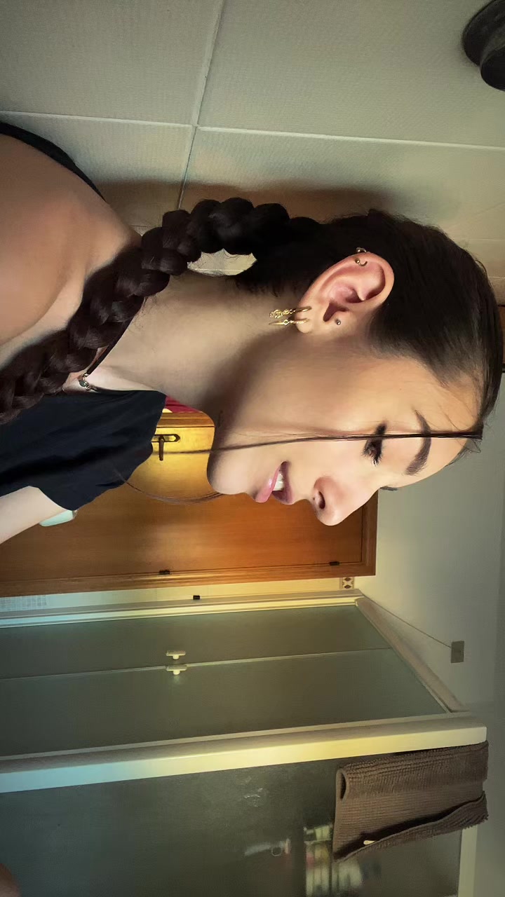 @SwissGynx
