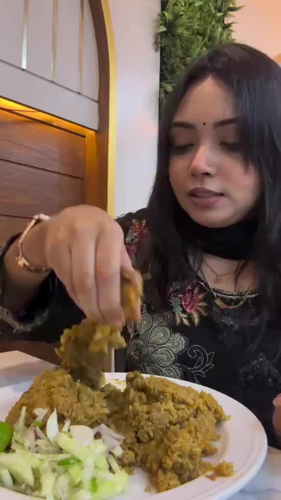 @☘️ মেঘ-ময়ূরী 🌷