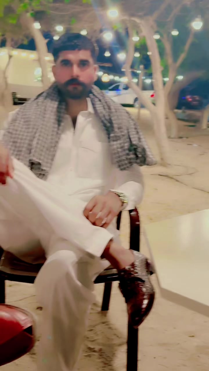 @SaLMaN🦅