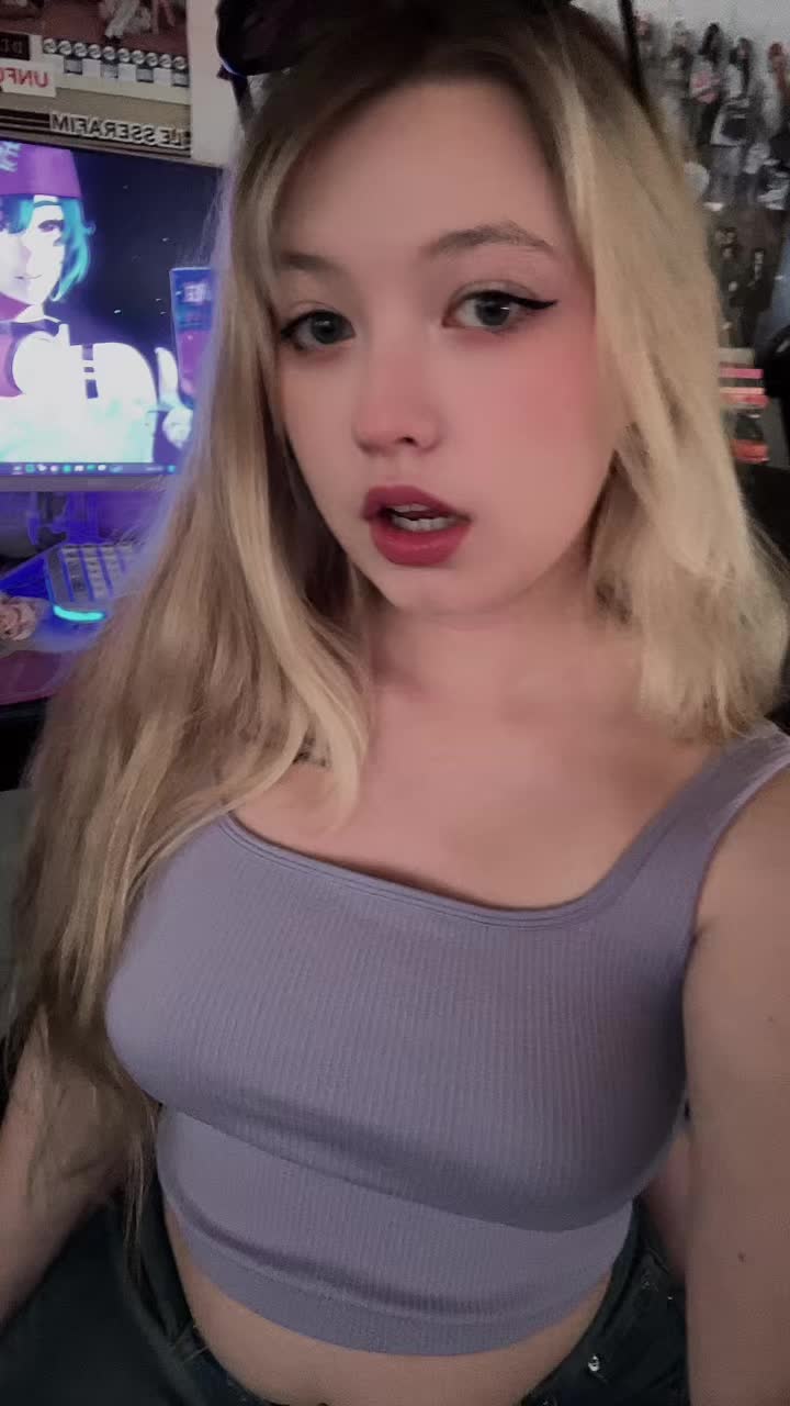@kaylumii