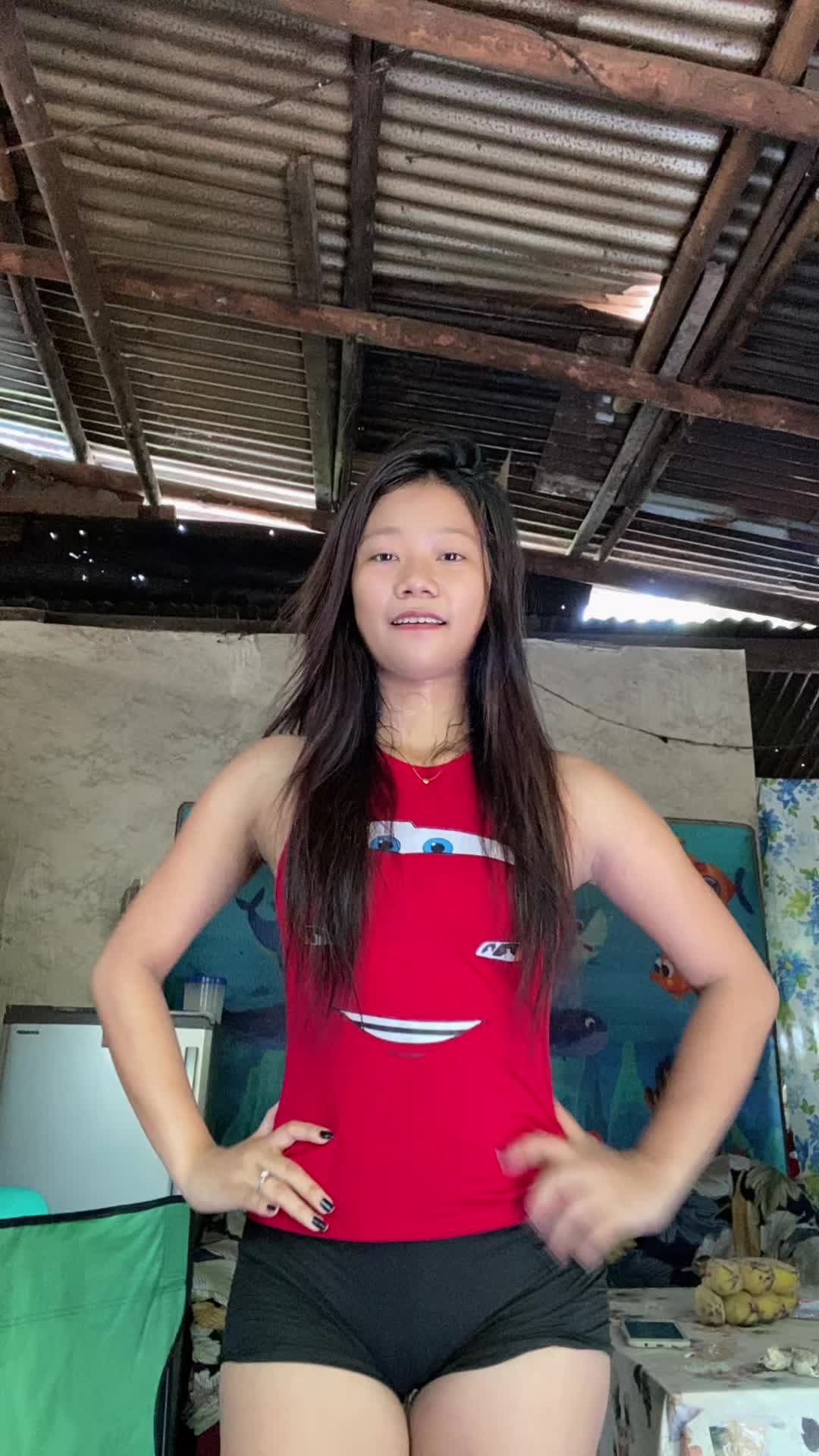 @damnchrstn