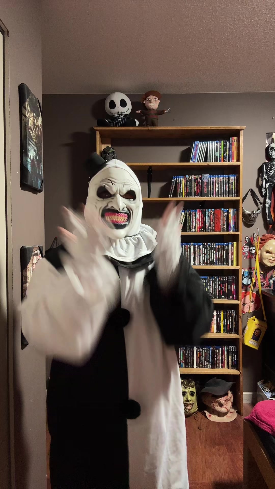 @HorrorLover