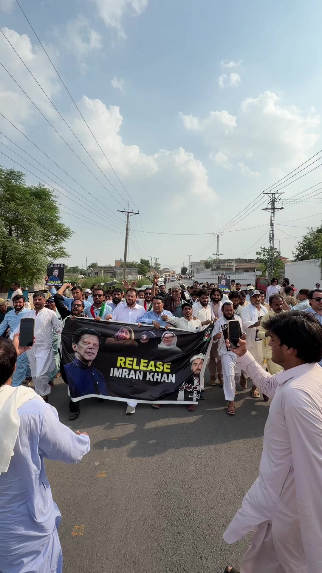 @Iqbal Afridi
