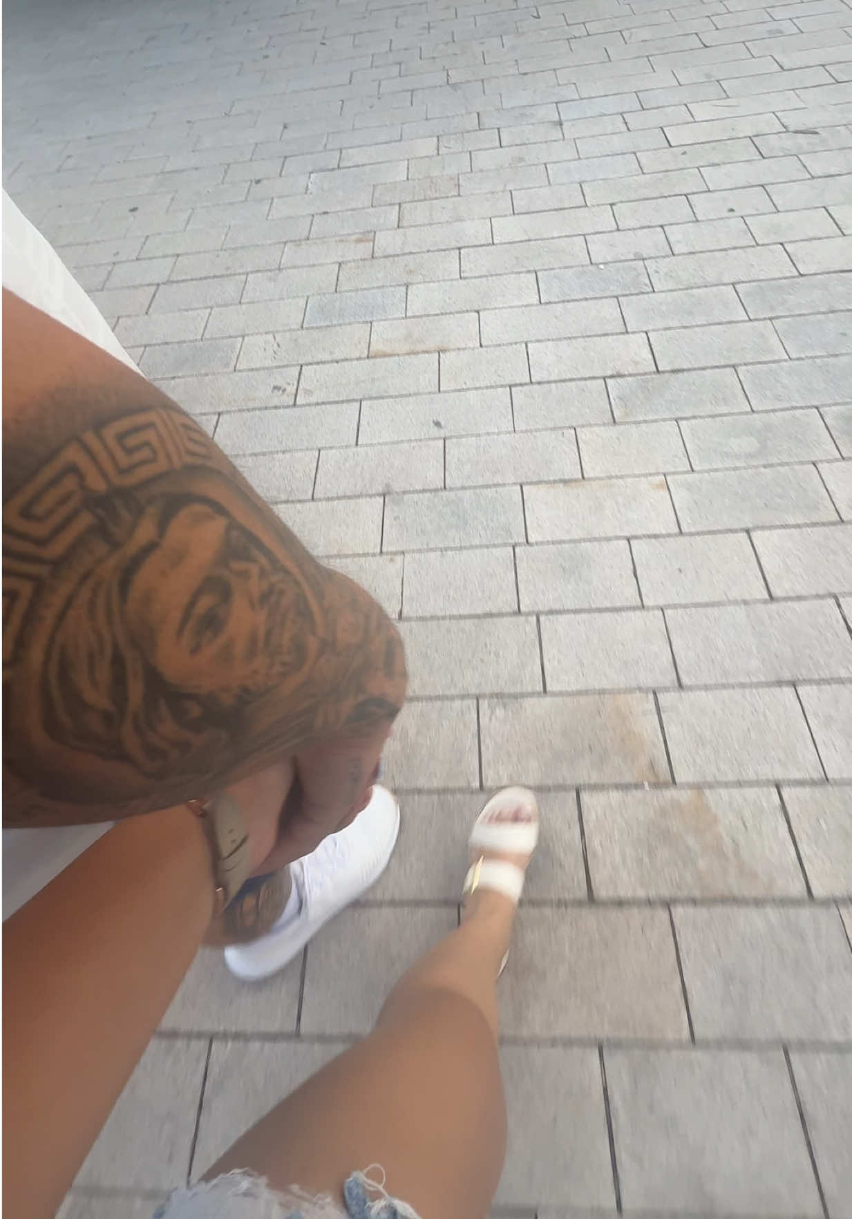 @🩷𝗖𝗵𝗶𝗸𝗶𝘀