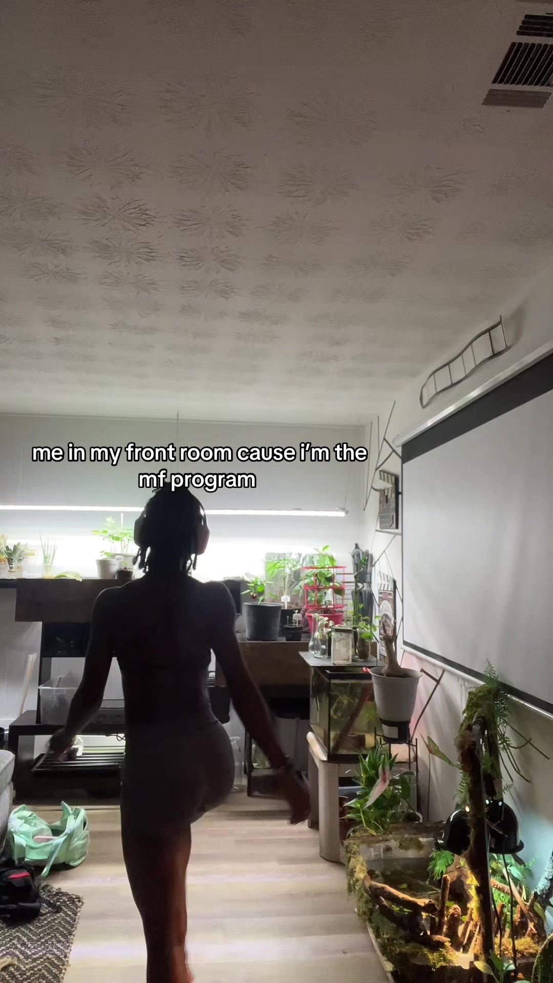 @thehotfitmomm