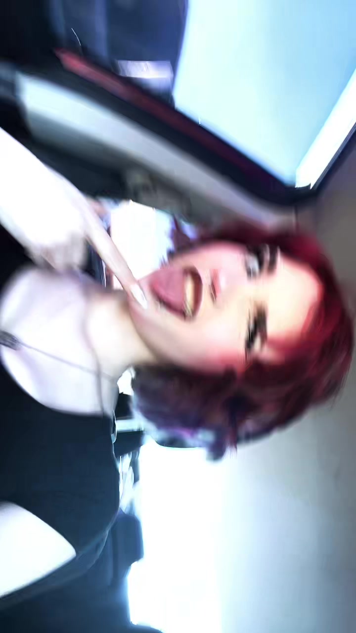 @k <3