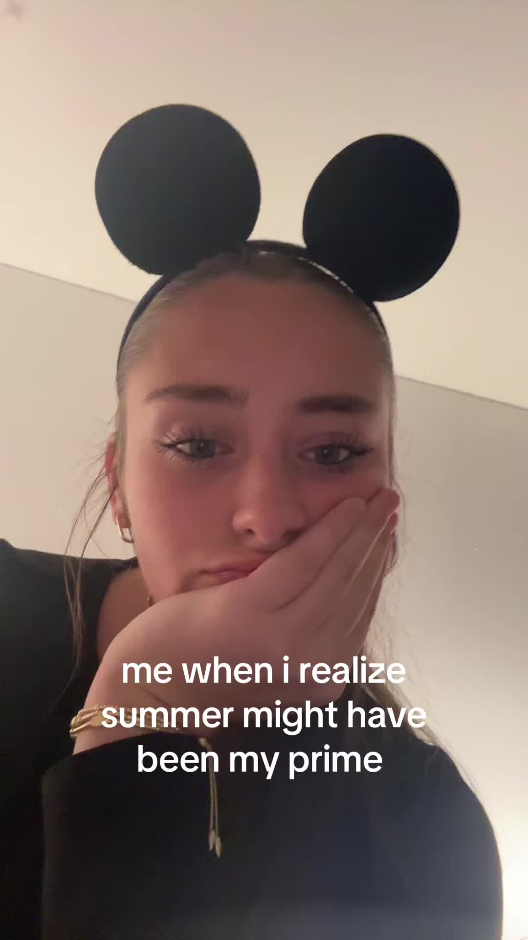 @wthelly