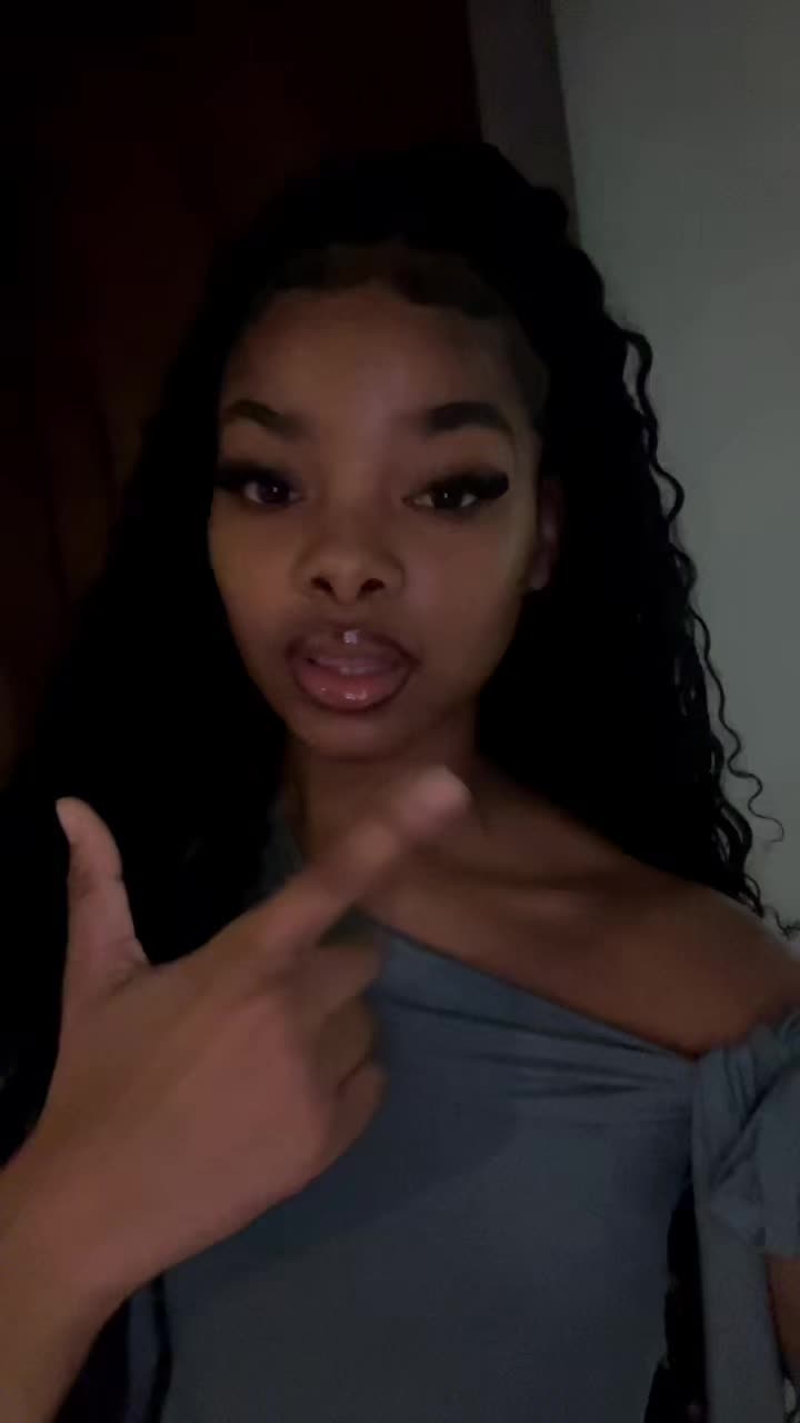 @EMIHLE🫦