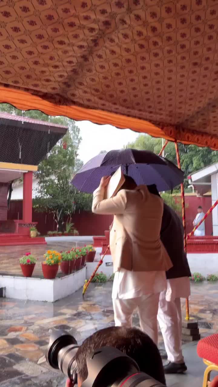@LifeinNepal