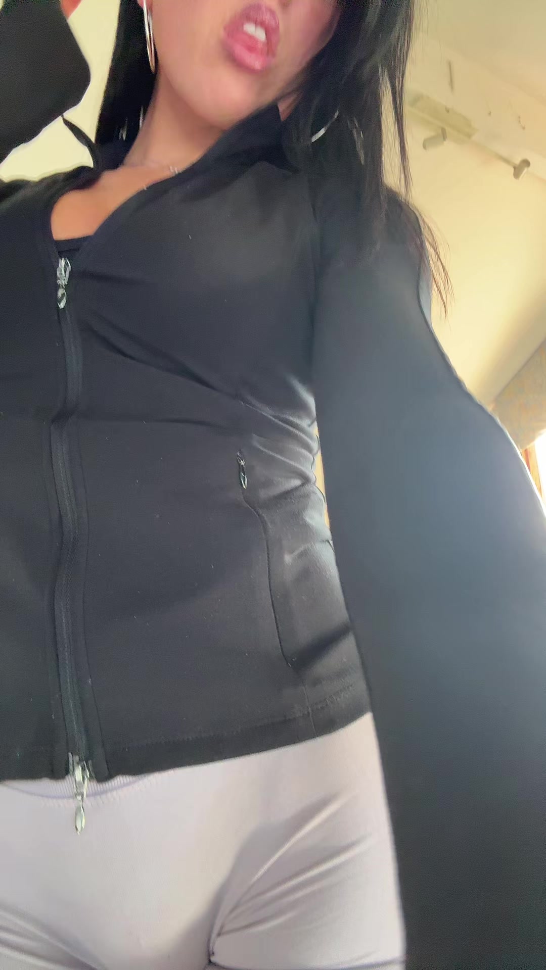 @tianaskaftee