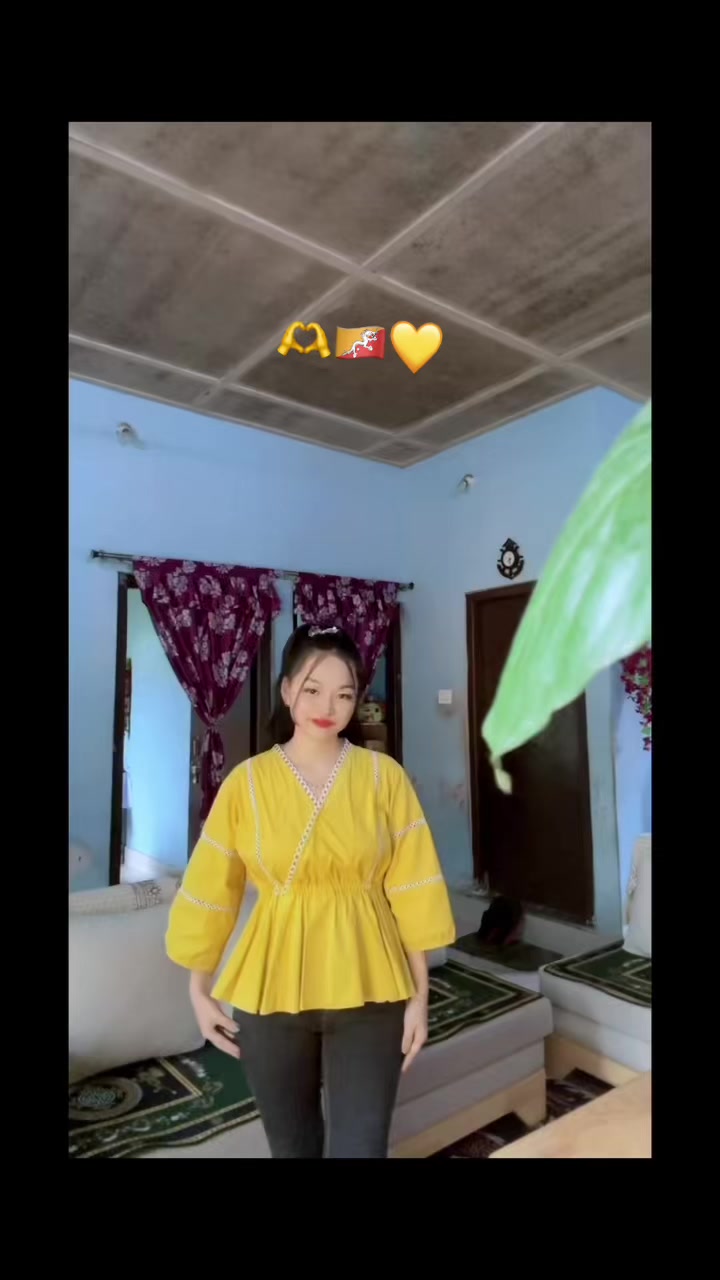 @<Ňį&icirc;rř&aelig;r&aring;&iacute;>07🇧🇹🌼