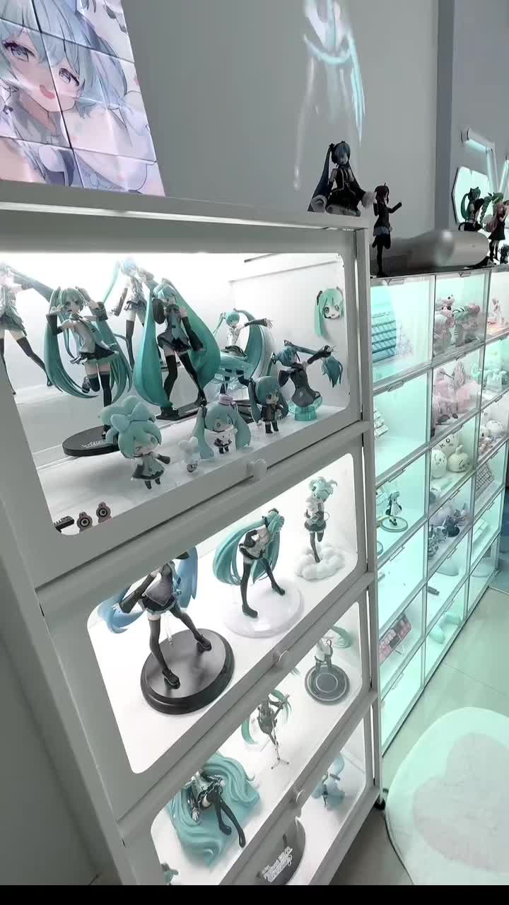 @Link in bio(mikufandom.com)