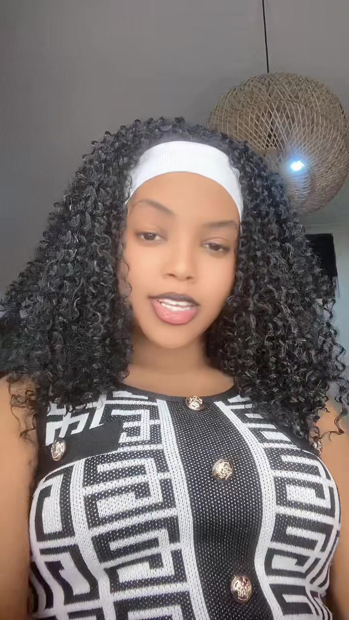 @Annu smiling girl🤩