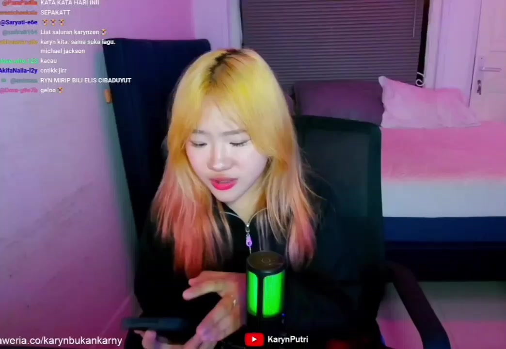 @nela